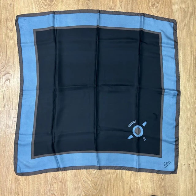 1980s 1980s Iconic Blue and Brown Silk Square Scarf by Roberta Di Camerino For Sale - Image 5 of 9