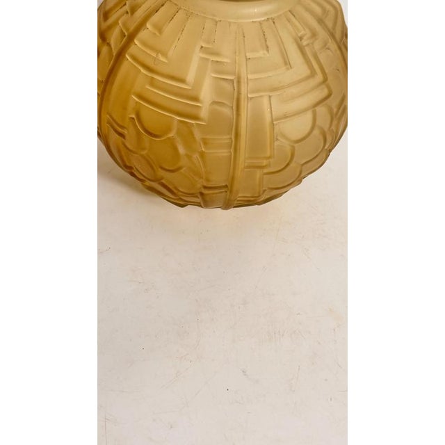 African Brass Planter or Vide-Poche with Pierced Botanical Decor, 19th Century For Sale - Image 11 of 12