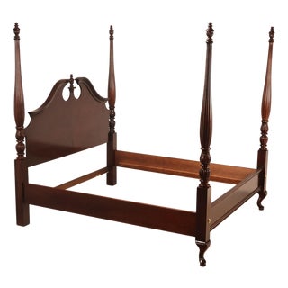 Thomasville Collectors Cherry Chippendale Style King Poster Bed For Sale