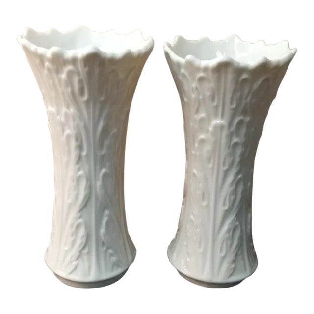 1980s Pair of Lenox Usa Bark Pattern Bud Vases For Sale