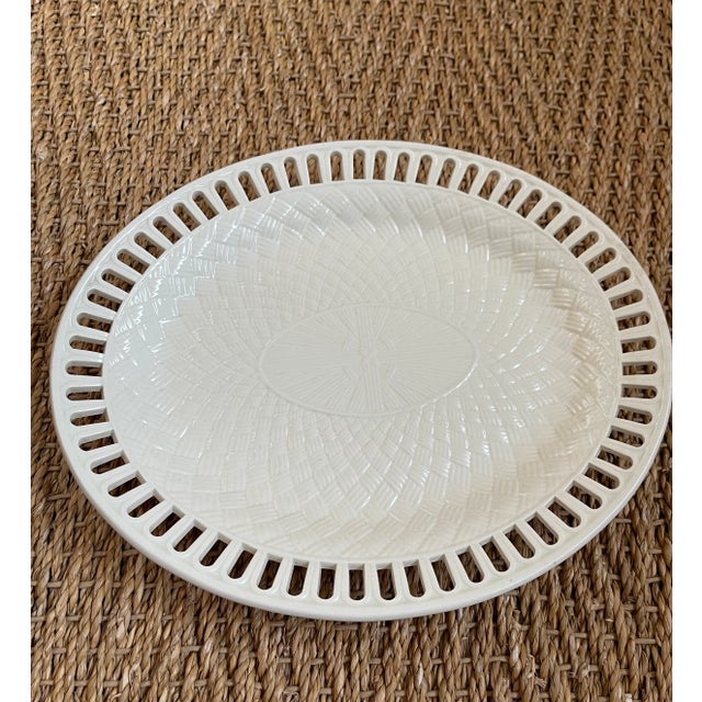 Ceramic Late 19th Century Creamware Wedgwood Reticulated Oval Basket With Underplate For Sale - Image 7 of 8