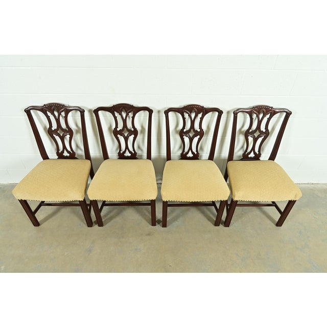 1980s Baker Furniture Style Georgian Carved Mahogany Dining Chairs, Set of Four For Sale - Image 5 of 12