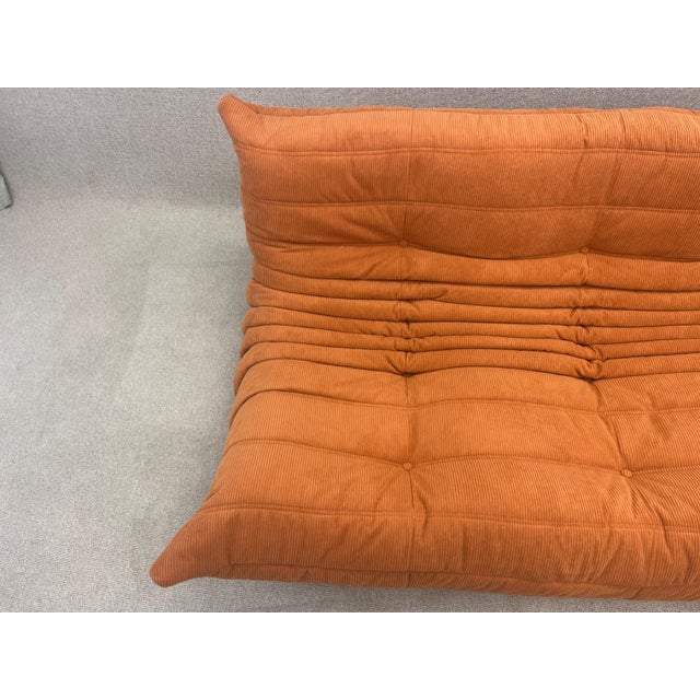 Ligne Roset Orange Togo Three-Seater Sofa from Ligne Roset, 2013 For Sale - Image 4 of 16