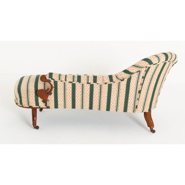 Brown Victorian Chaise Lounges in Mahogany, 1860s For Sale - Image 8 of 10