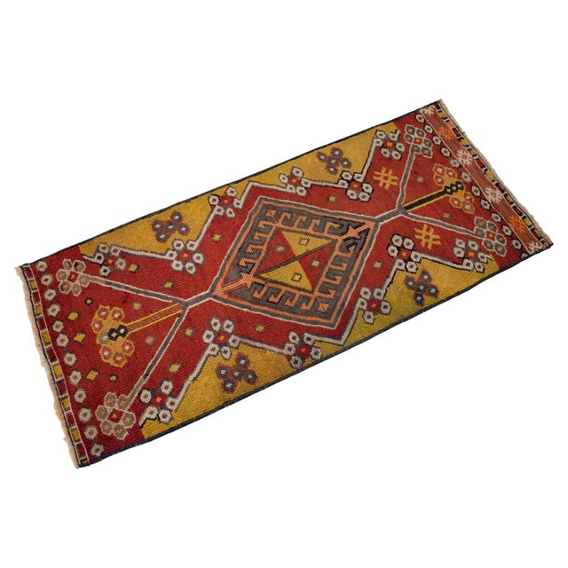 Soumak Weave Petite Rug. Small Turkish Kilim Area Rug Door Mat - 1'5" X 3'4" For Sale - Image 4 of 14