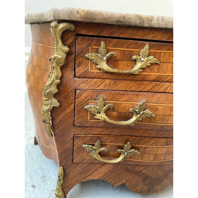 19th Century French Louis XV Miniature Commode or Salesman’s Sample With Marble For Sale - Image 4 of 6