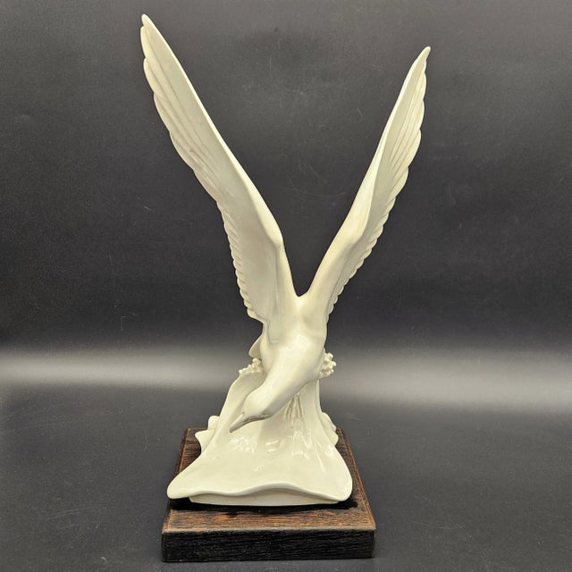 Ceramic Porcelain Seagull on a Wave by Max Esser for Meissen, 1937 For Sale - Image 7 of 7