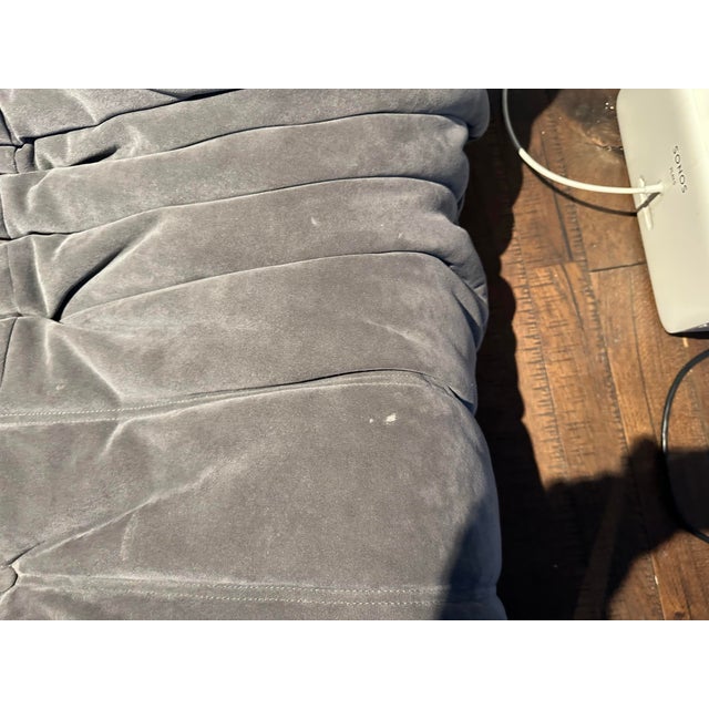 2000 - 2009 Ligne Roset Togo Sofa – Modern Tufted Lounge Seating in Gray Velvet For Sale - Image 5 of 7