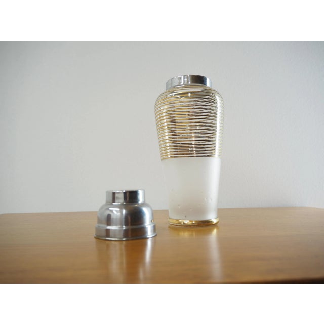 Mid-Century Glass Cocktail Shaker, Czechoslovakia, 1960s For Sale - Image 4 of 6