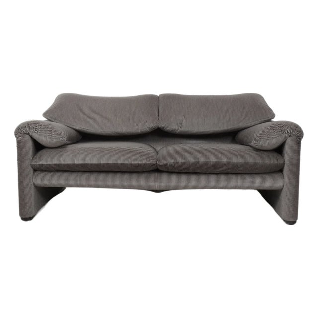 Maralunga 2-Seater Sofa by Vico Magistretti for Cassina, 2000s For Sale