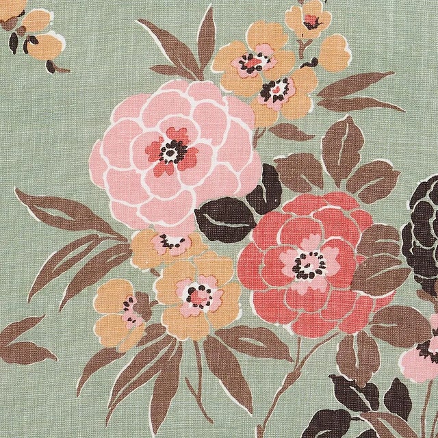 Mid-Century Modern Sample - Schumacher Valentina Floral Fabric in Green For Sale - Image 3 of 4