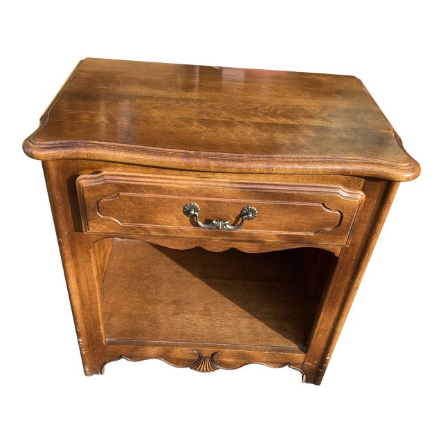 1970s Ethan Allen Birch Country French Side Table in Fruitwood Finish