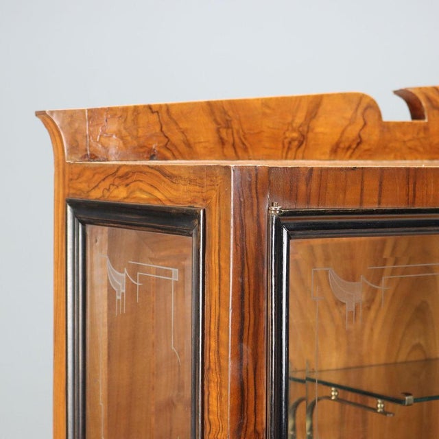 Art Deco Credenza in Walnut and Walnut Burl For Sale - Image 6 of 16