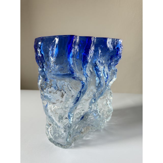 Large Brutalist Cobalt Blue Art Glass Vase by Kaj Blomqvist for Kumela, Finland, 1970s For Sale - Image 11 of 18
