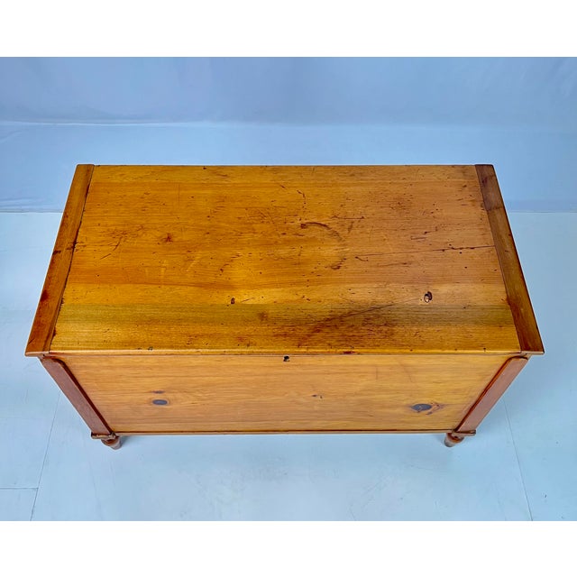 Antique Hand-Dovetailed Pine Storage Trunk / Blanket Chest on Turned Legs For Sale - Image 4 of 15