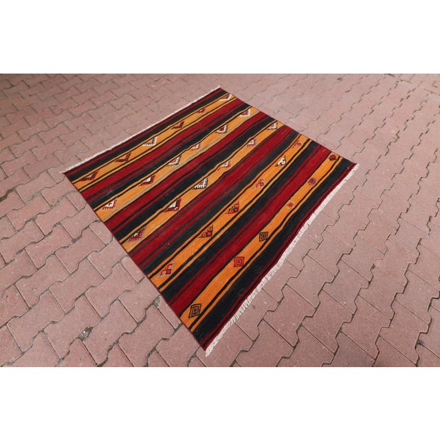 Art Deco 1960s Southwestern Red Striped Oushak Natural Kilim Rug For Sale - Image 3 of 13