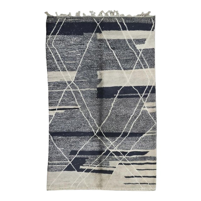 Moroccan Beni MRirt Rug - 7.8 X 4.4 Ft For Sale