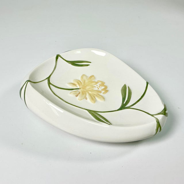 2019 Contemporary Art Nouveau Boho Chic Crosscill Penelope Ceramic Catchall-Soap Dish. For Sale - Image 10 of 11