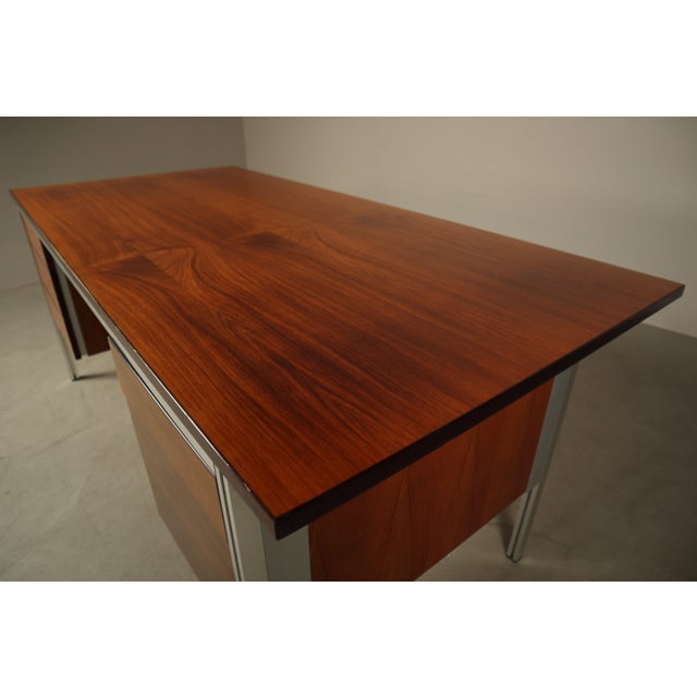 Selene Executive Desk from Ora Acciaio, Italy, 1970s For Sale - Image 3 of 17