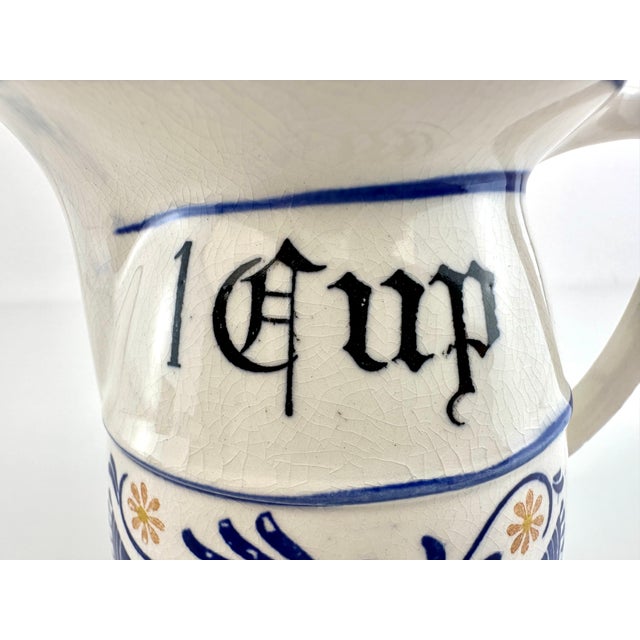 1960s 1960s Vintage Royal Sealy Blue and White Ceramic Measuring Cups- Set of 4 For Sale - Image 5 of 12