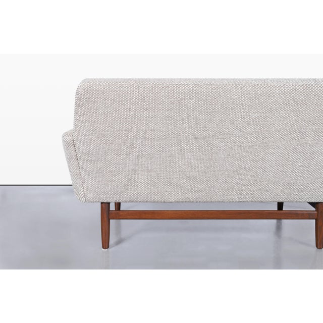 Mid-Century Modern Sculptural Walnut Sofa, 1960s For Sale - Image 11 of 14