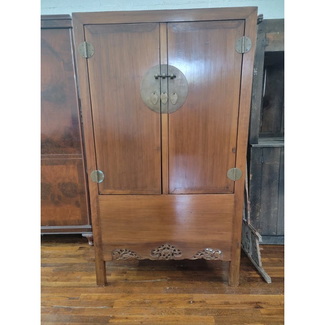 Chinese 19th Century Chinese Wedding Cabinet For Sale - Image 3 of 3