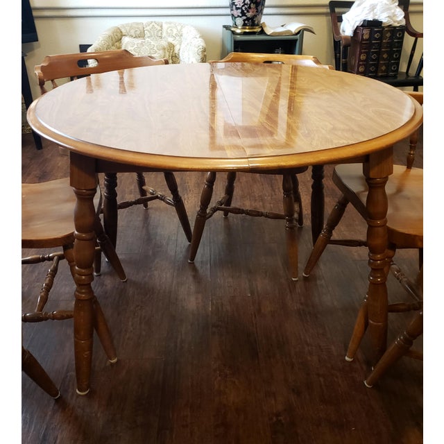 Vintage Mid-Century "Colonial Revival" Hard Rock Dining Suite - 7 Pieces For Sale - Image 10 of 10