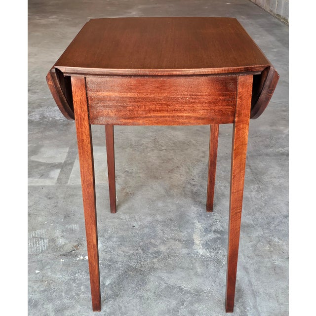 Mid Century Federal Style Mahogany Single Drawer Drop Leaf Side Table For Sale - Image 11 of 11