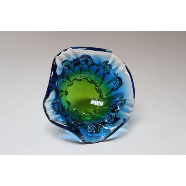 1970s Vintage Italian Blue and Green Art Glass Ashtray / Decorative Footed Bowl For Sale - Image 5 of 12