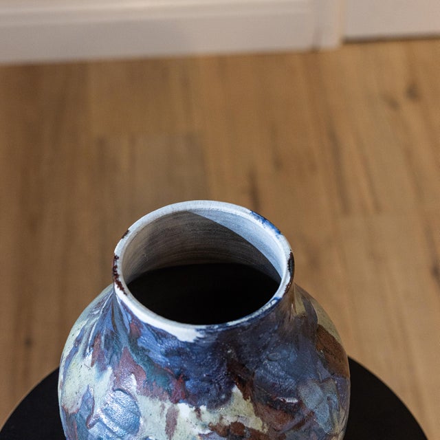 Dark Green Postmodern Studio Art Pottery Vase Signed 1991 Ranfill For Sale - Image 8 of 10