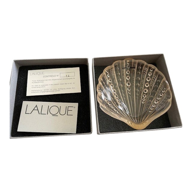 Lalique Frosted Crystal Scallop Shell Dish For Sale