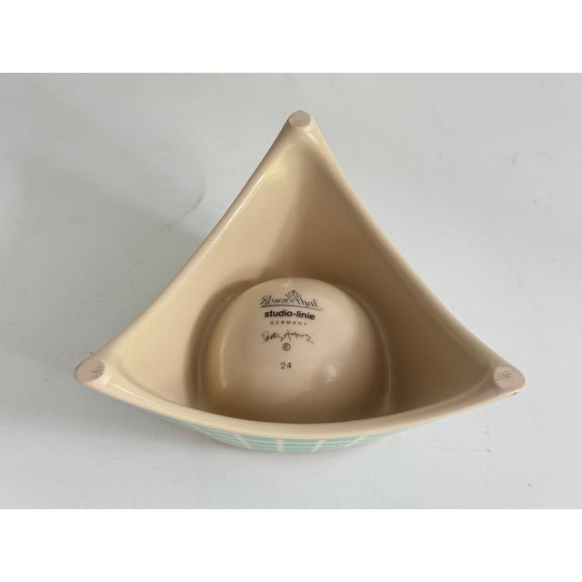 Modern Vintage Flash One Egg Holder by Dorothy Hafner for Rosenthal Germany, 1980s, Set of 2 For Sale - Image 3 of 5