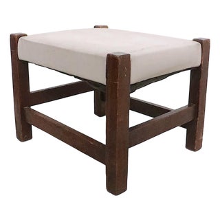 Early 20th Century Mission Oak Arts and Crafts Period Stool Ottoman Footrest Bench in the Style of Stickley For Sale