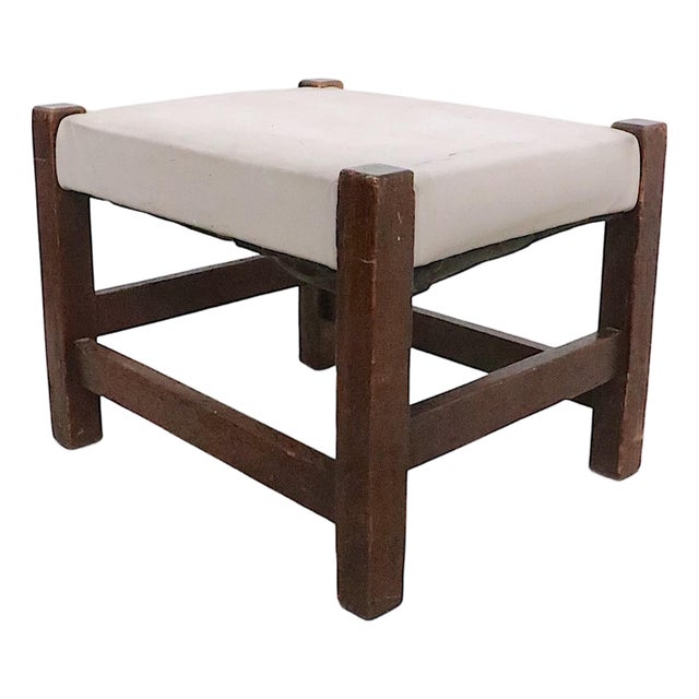 Early 20th Century Mission Oak Arts and Crafts Period Stool Ottoman Footrest Bench in the Style of Stickley For Sale
