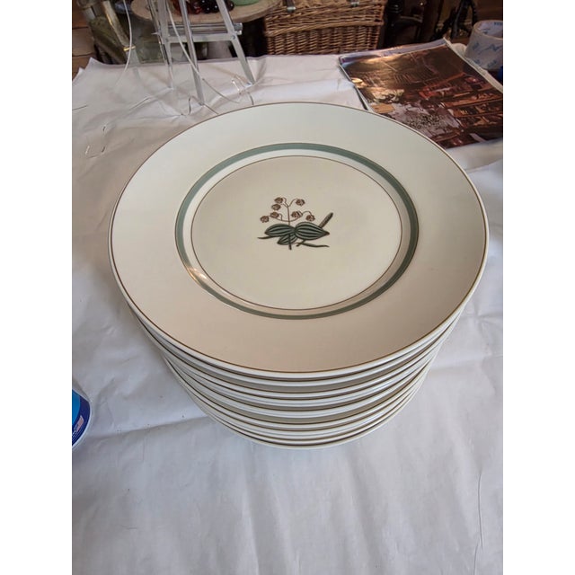 Ceramic Royal Copenhagen Quaking Grass Pattern Dinner Plates 12 For Sale - Image 7 of 7