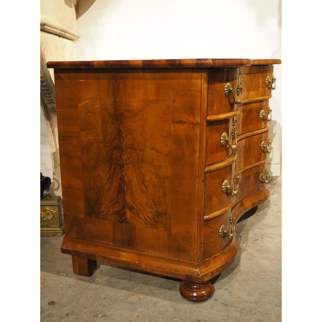 Brown Antique Serpentine 4-Drawer Walnut Veneer Commode From Southern Germany, C. 1750 For Sale - Image 8 of 12