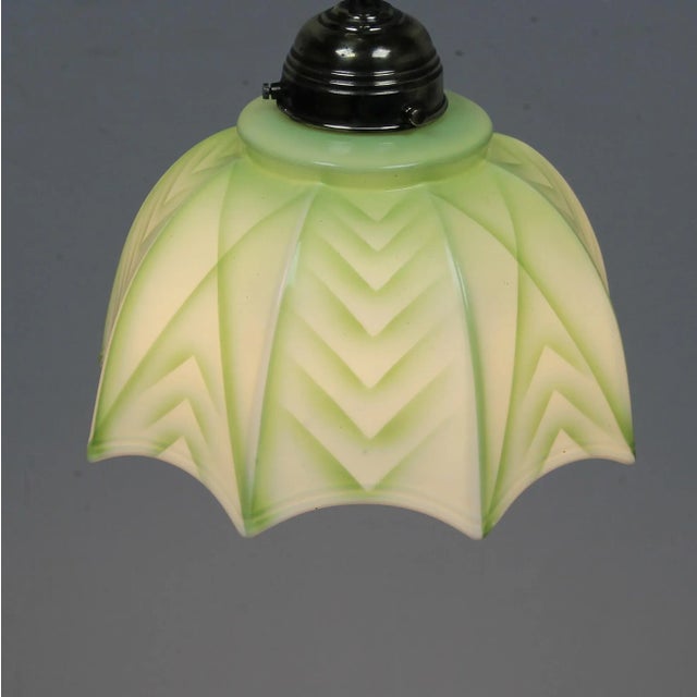 Art Deco Ceiling Lamp in Decorated Opaline For Sale - Image 4 of 10