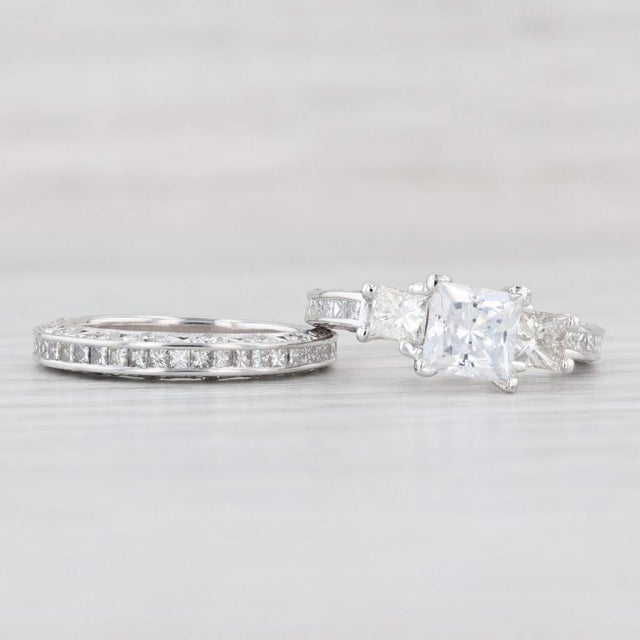 This lovely ring is a semi mount designed to hold a 6mm / 1.25ct diamond or stone of your choice. There is a placeholder...
