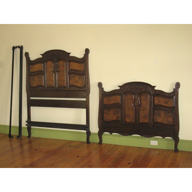 Art Nouveau Louis Majorelle (Attributed) Hand Carved Tulip Floral Design Walnut Burl Wood Bed Frame 19th C. For Sale - Image 11 of 18