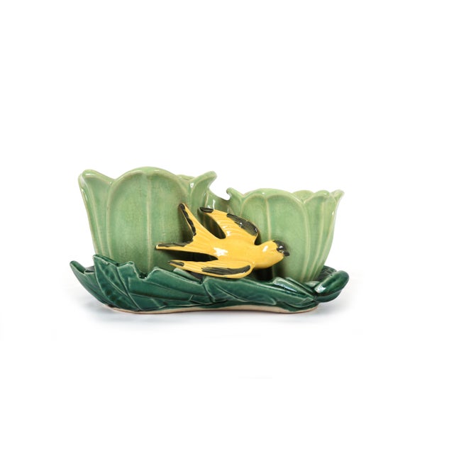 Mid-Century Modern Set of 2 Vintage McCoy Planters - Birds and Tulips Double Planters For Sale - Image 3 of 14