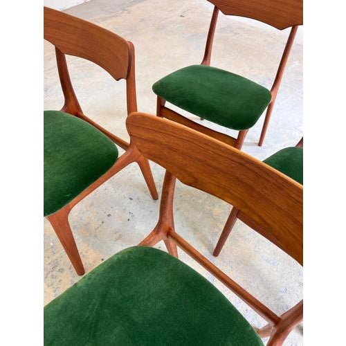 Randers Møbelfabrik Chairs in Teak by Schiønning & Elgaard for Randers Møbelfabrik, Set of 4 For Sale - Image 4 of 11