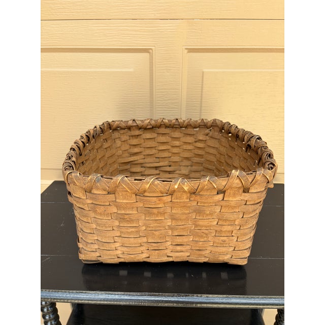 Antique American Splint Oak Square Basket, Late 19th Century For Sale - Image 11 of 12
