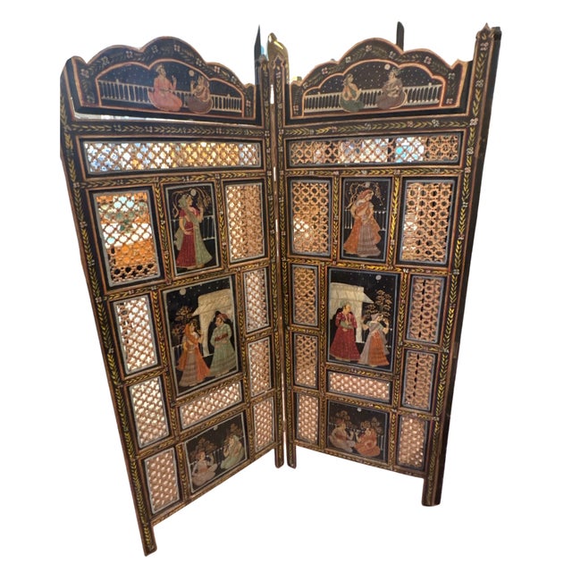 1960s Vintage Indian Carved Turned and Painted 3 Panel Screen For Sale - Image 5 of 6
