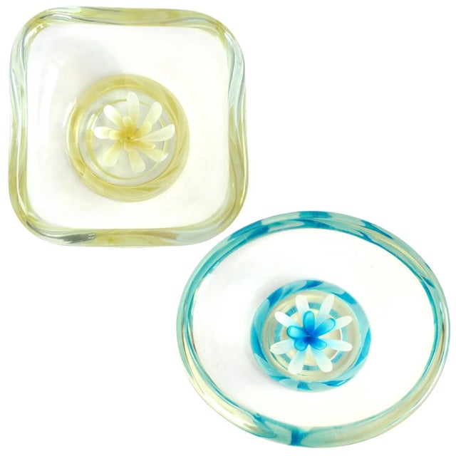 Vintage Murano Fratelli Toso Yellow Blue Italian Art Glass Flower Design Paperweight Bowls Catchalls - A Pair For Sale - Image 9 of 9