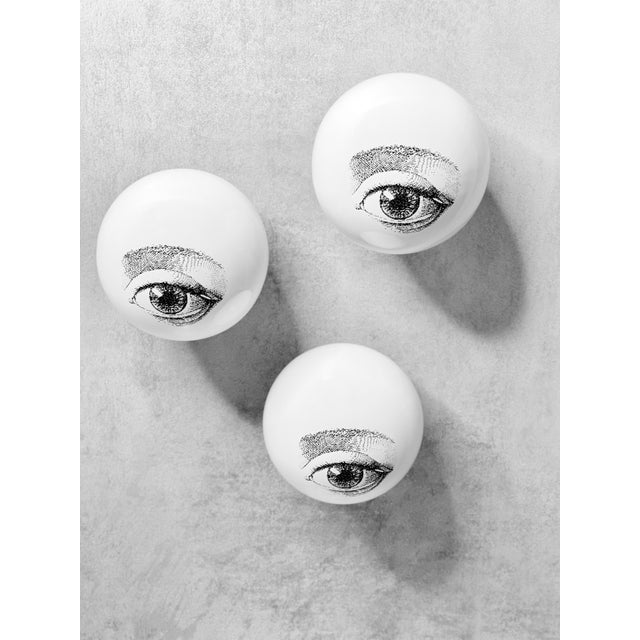 Eye_10 Figure in Stoneware by Rodrigo Vairinhos For Sale - Image 11 of 17