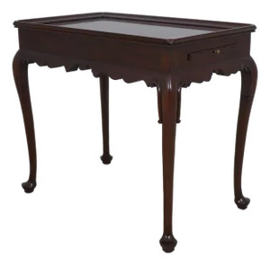 Henkel Harris Queen Anne Mahogany Tea Table