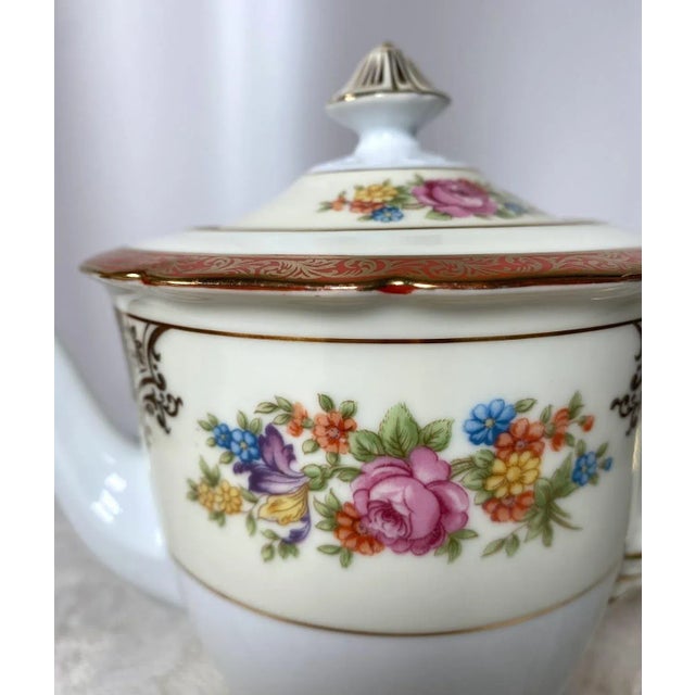 オールドノリタケ、里帰り品です。Old Noritake flower base Vintage Noritake Japan 100 Pc. China Dinnerware Service Gold