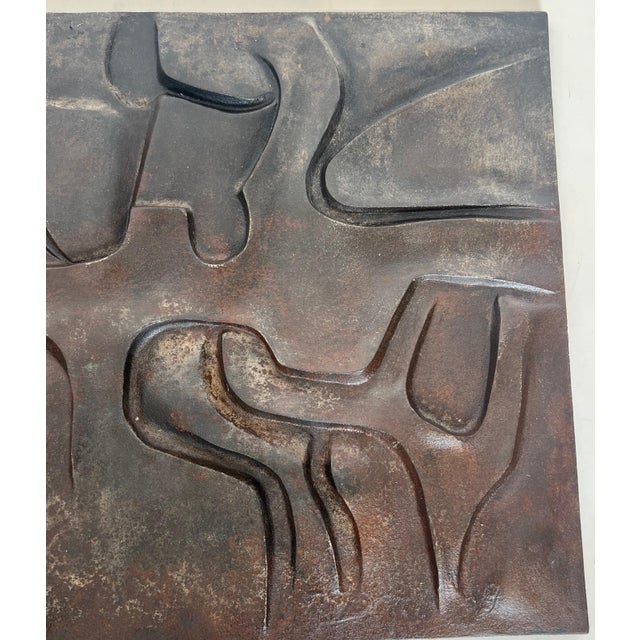 Modernist cast iron fireback. French work. Circa 1970 For Sale - Image 6 of 12