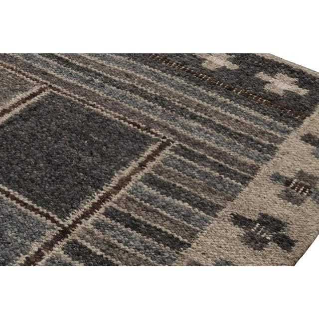 Contemporary Oversized Scandinavian Style Wool & Natural Yarn by Rug & Kilim, India For Sale In New York - Image 6 of 7