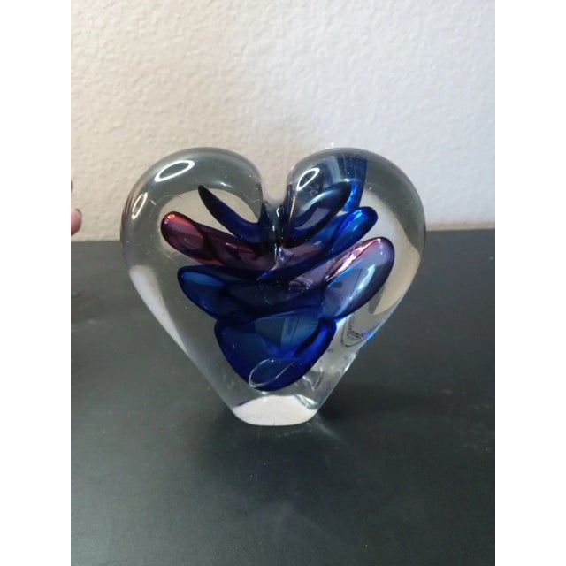 1980s Signed Marian Pyrcak Heart Shaped Paperweight From Poland For Sale - Image 4 of 6